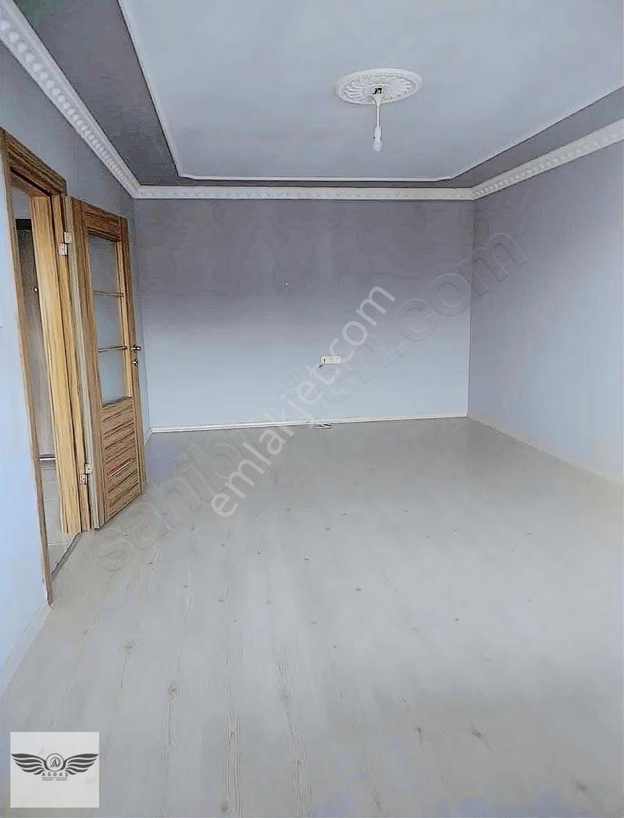 2+1 Ana Cadde Üzerinde Kiralık Daire - Görsel 6