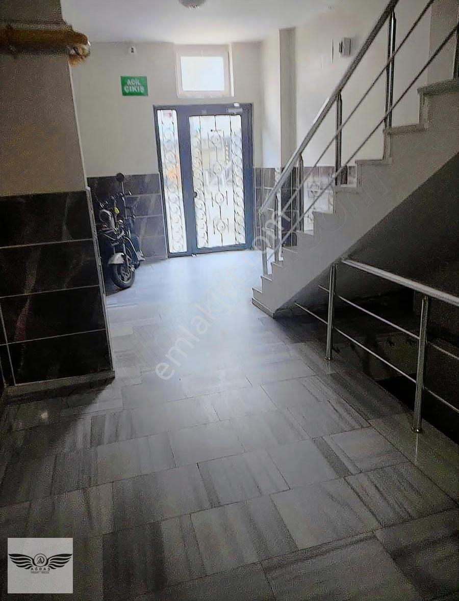 2+1 Ana Cadde Üzerinde Kiralık Daire - Görsel 13