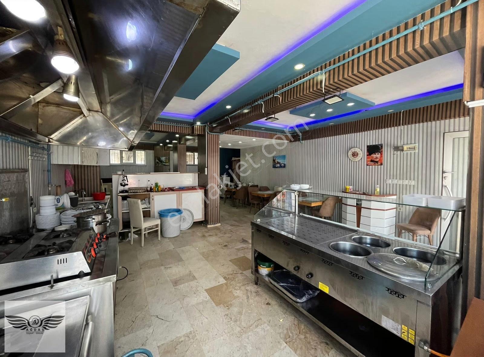 İşlek Ana Cadde Üzerinde 2 Katlı Kiralık Dükkan - Görsel 5