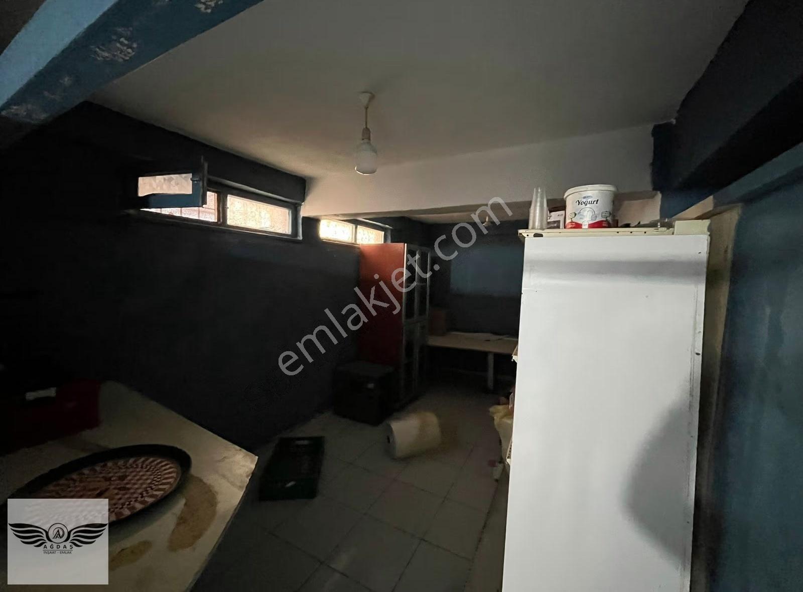 İşlek Ana Cadde Üzerinde 2 Katlı Kiralık Dükkan - Görsel 11