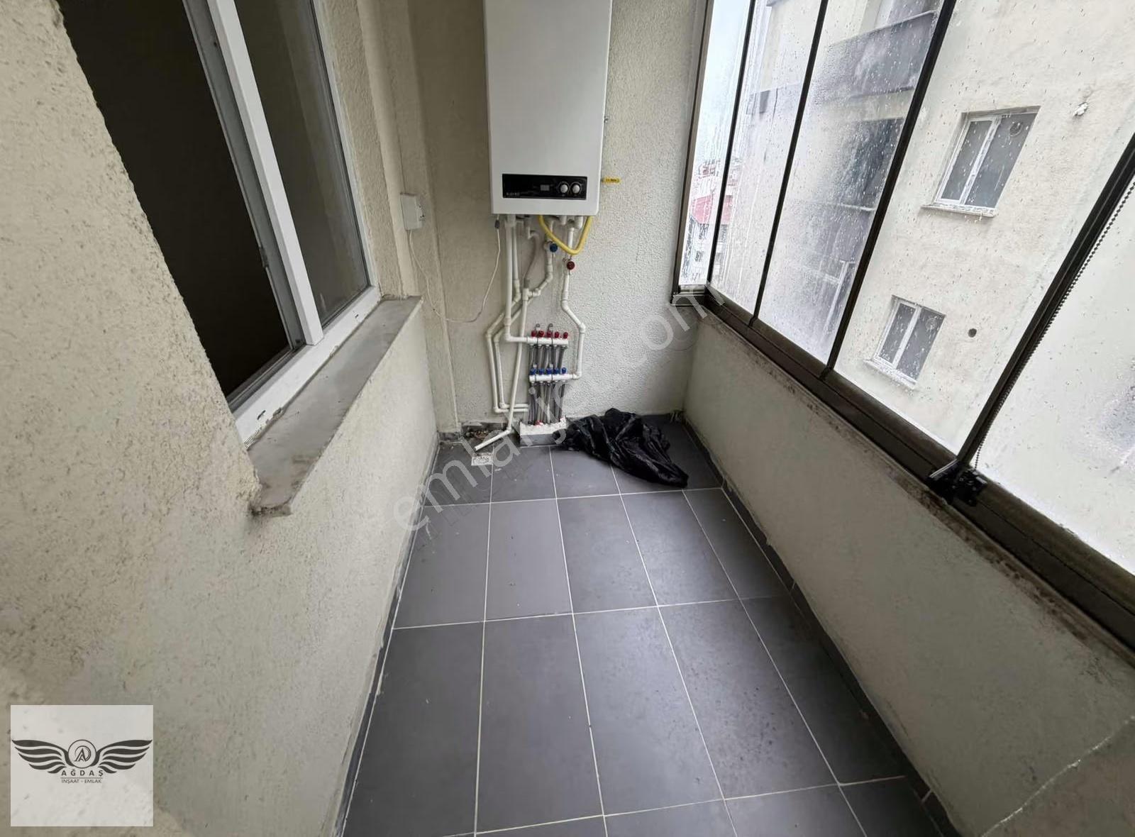 2+1 Ara Kat Kıralık Daire Site İcerisinde - Görsel 6