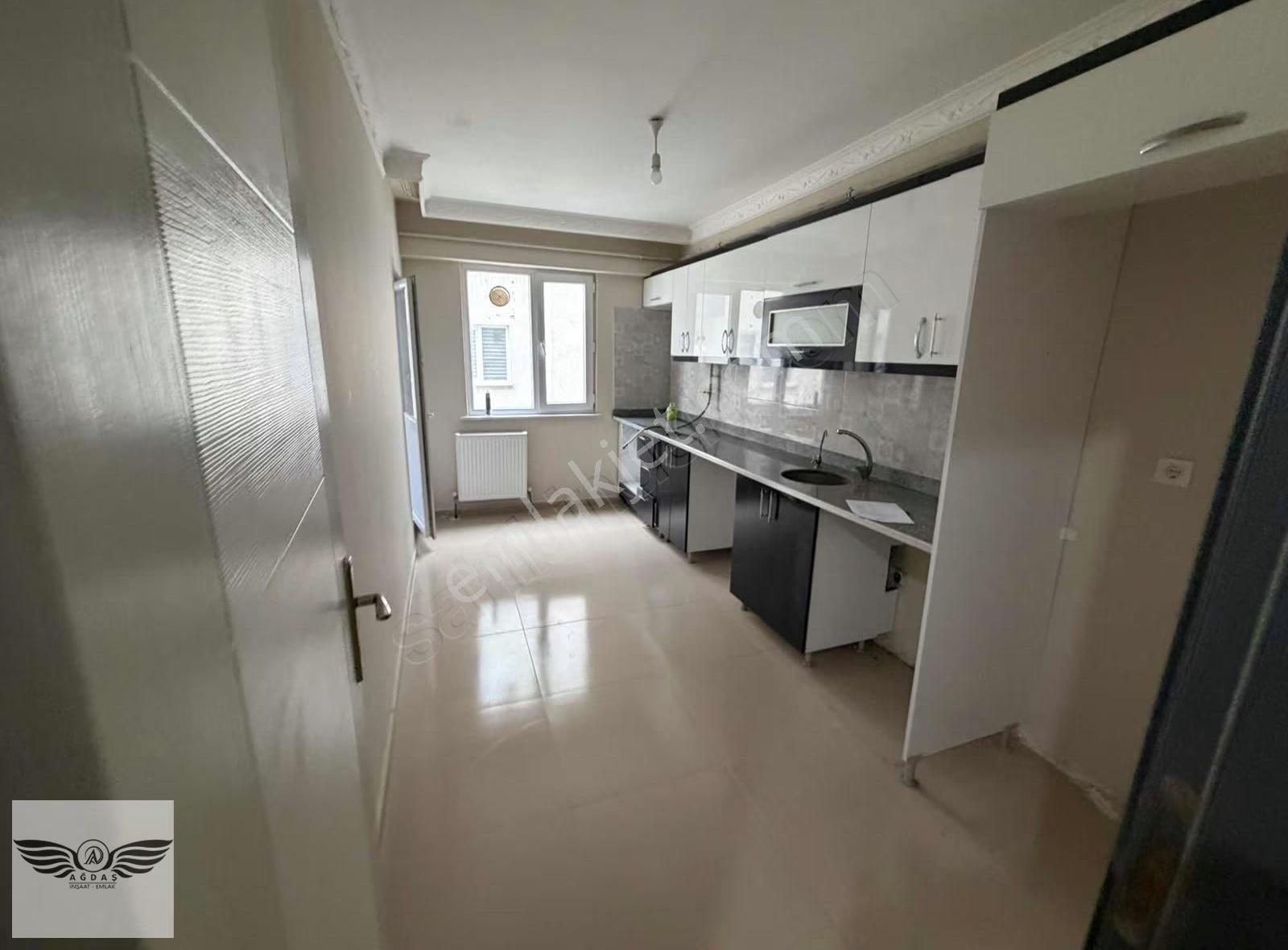 2+1 Ara Kat Kıralık Daire Site İcerisinde - Görsel 8