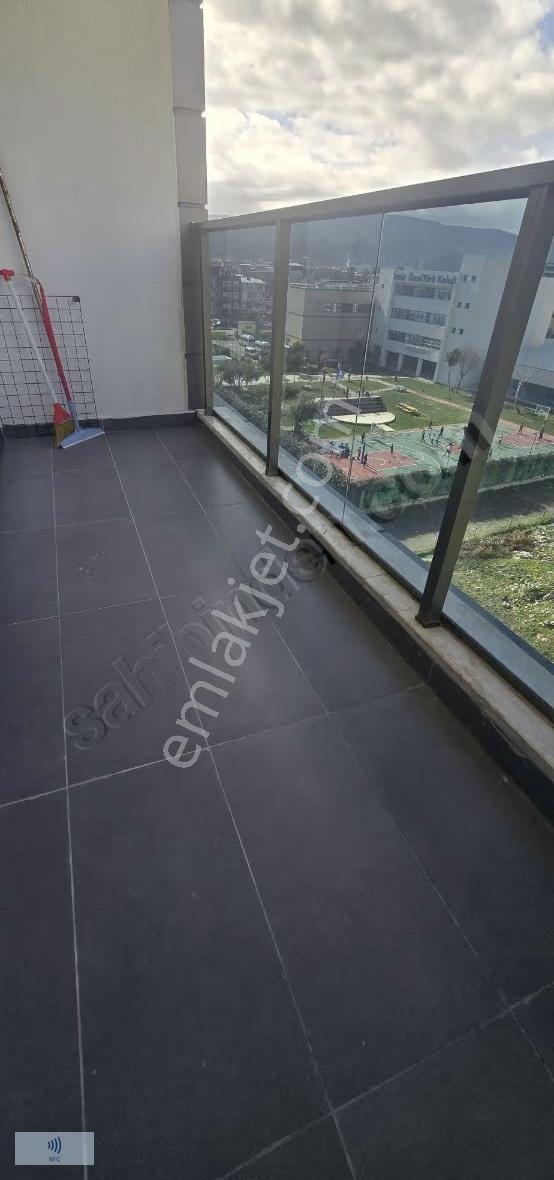 İzmir Türk Koleji Yani 65 M2 Satılık 1+1 - Görsel 2