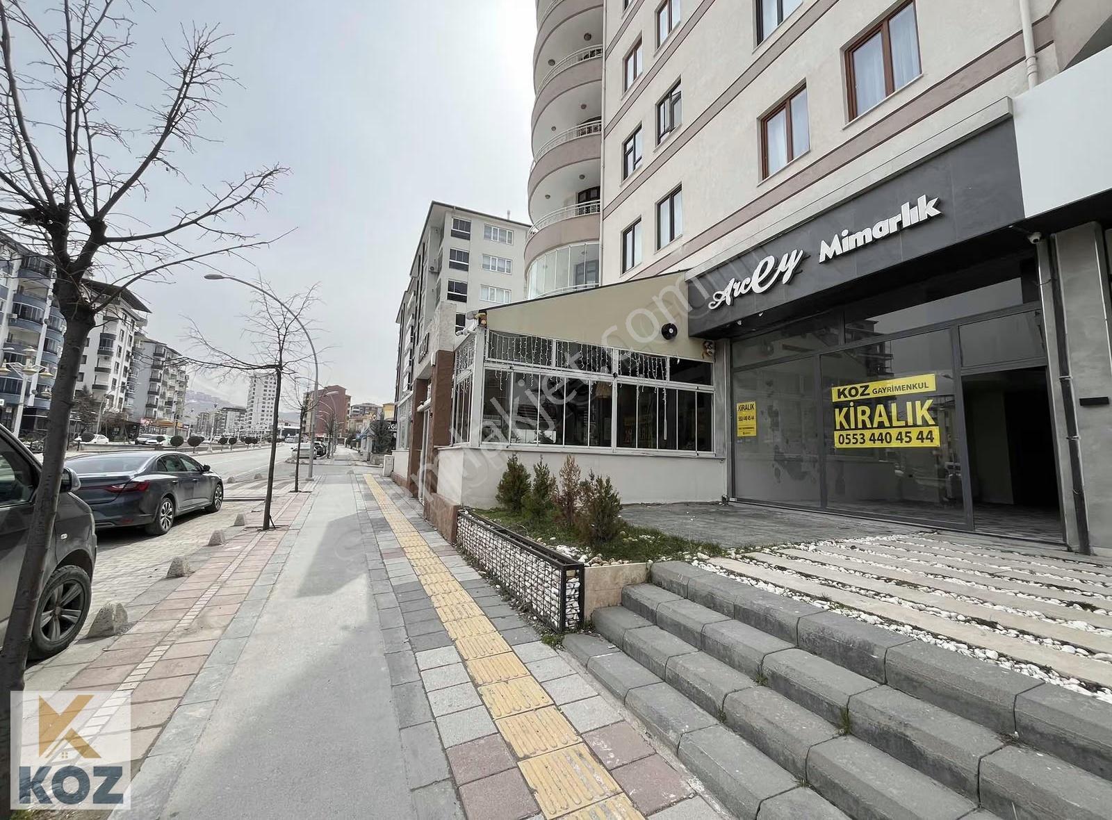 Koz Emlak'tan Fahri Kayahan'da Cadde Üzeri Kiralık Dükkan - Görsel 17