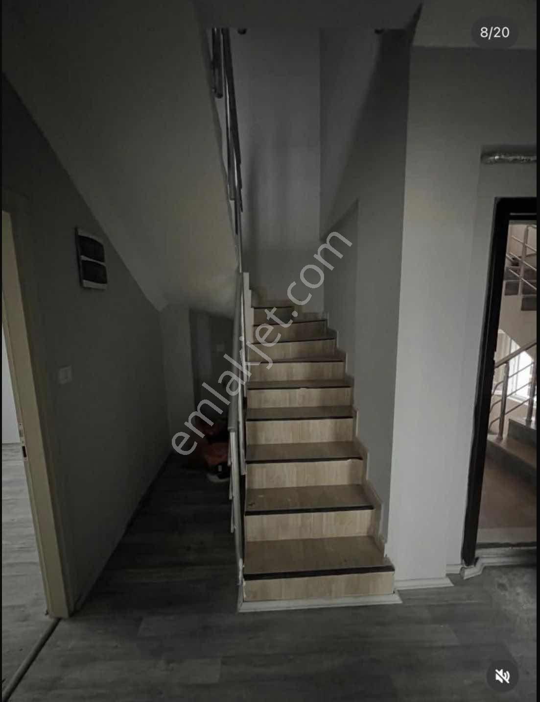 Arzum Gayrimenkul Danışmanlık Bahçeli Evlerde 4+1 Dublex Daire - Görsel 7