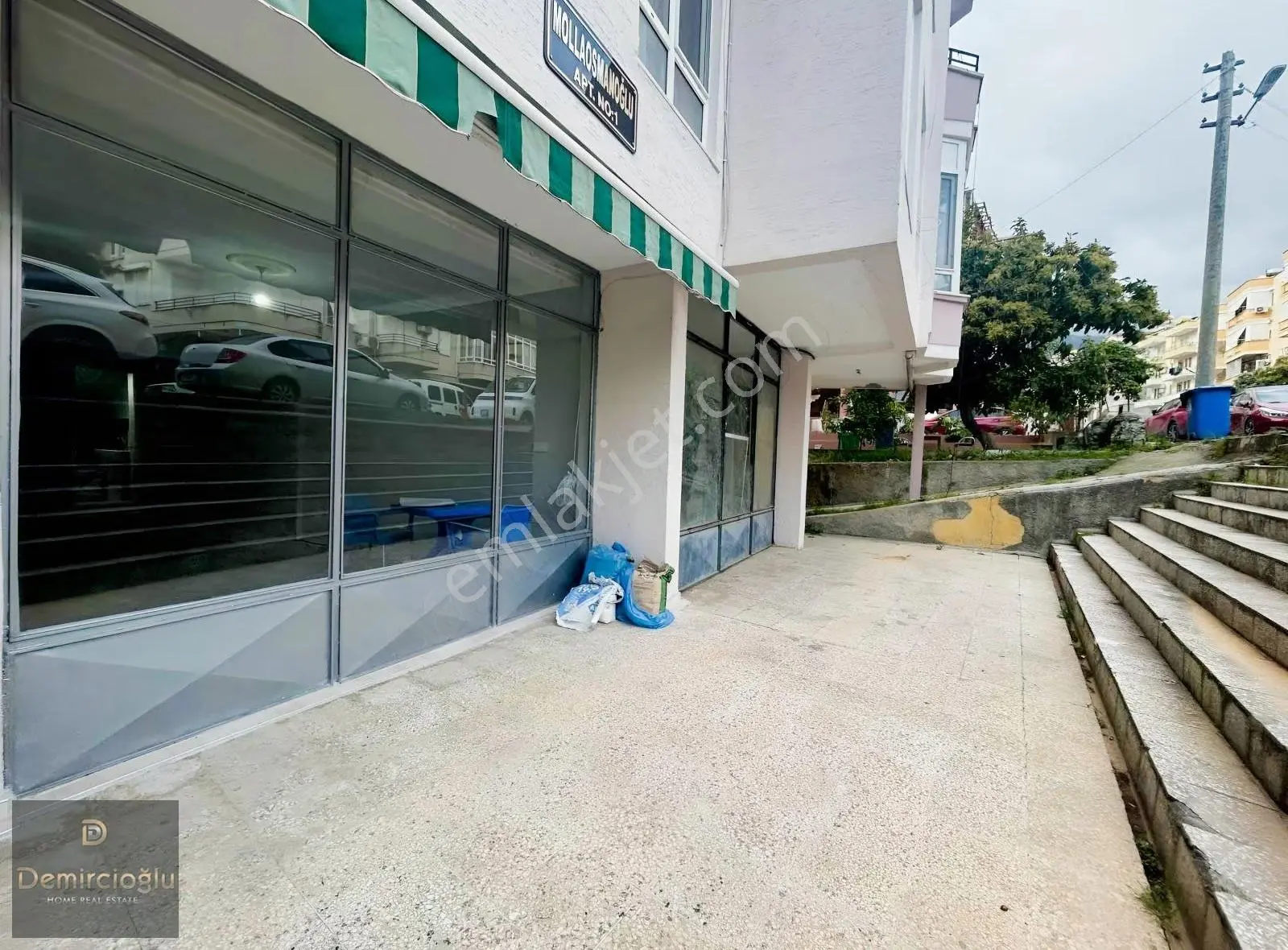 Alanya Merkez Güllerpınarı Mahallesin'de Kiralık 60 M2 İş Yeri - Görsel 4