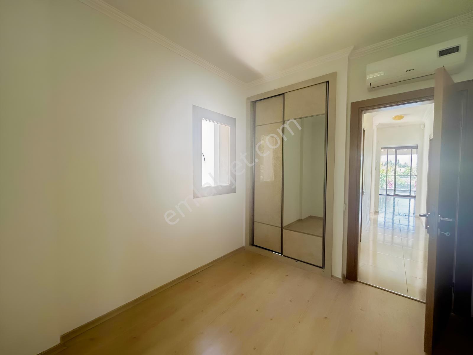 Yahşi Sahiilde Havuzlu Site İçerisinde 3+1 Kiralık Üst Kat Daire - Görsel 16