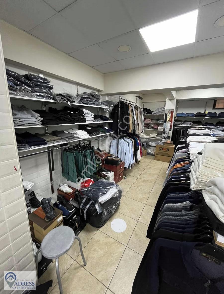 Cadde Üzerinde Devren Kiralık Müşteri Portföyü Yüksek Mağaza - Görsel 12