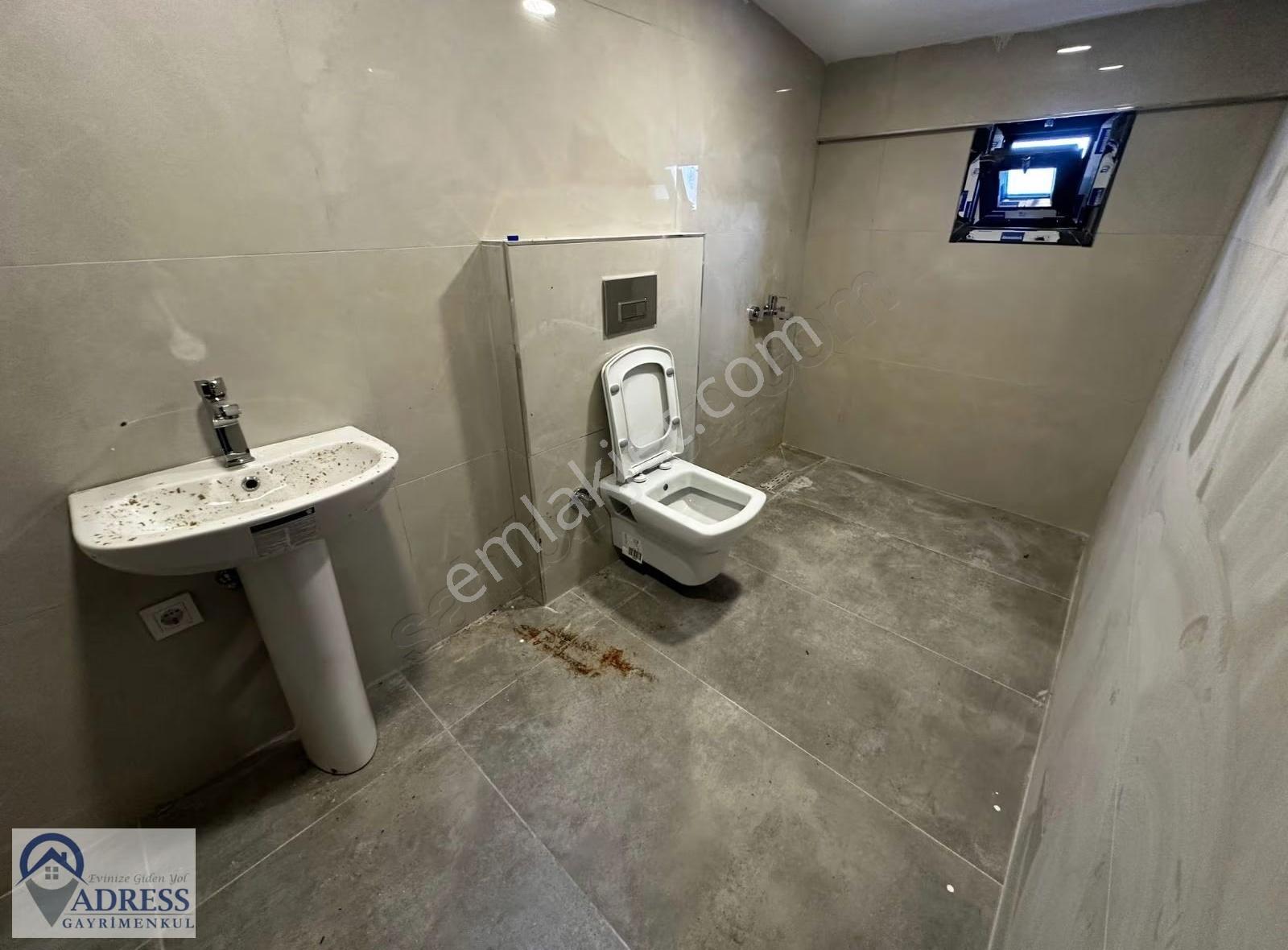 Sancaktepe De İyi Konumda 250 Metrekare Kiralık Ofis/büro - Görsel 3