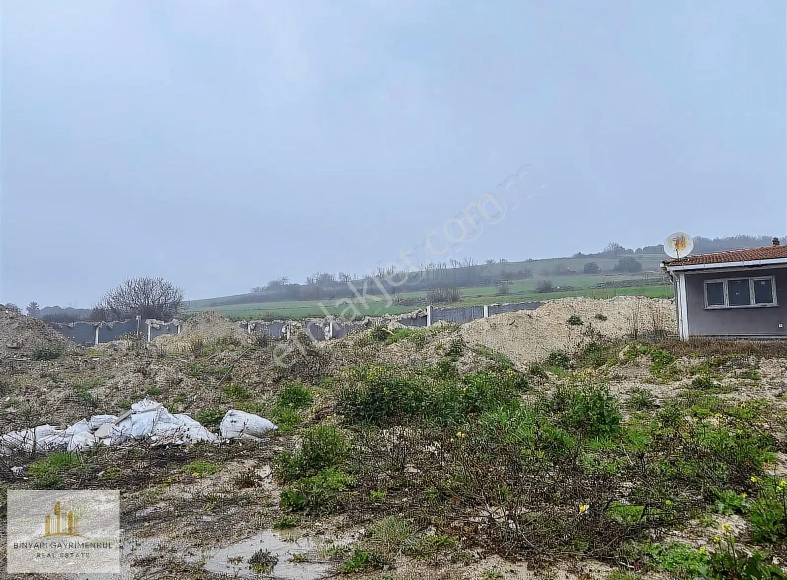 (video)çatalca Kızlcalide Otoban Kenarı 3350 M2 Yatırımlık Arazi - Görsel 2