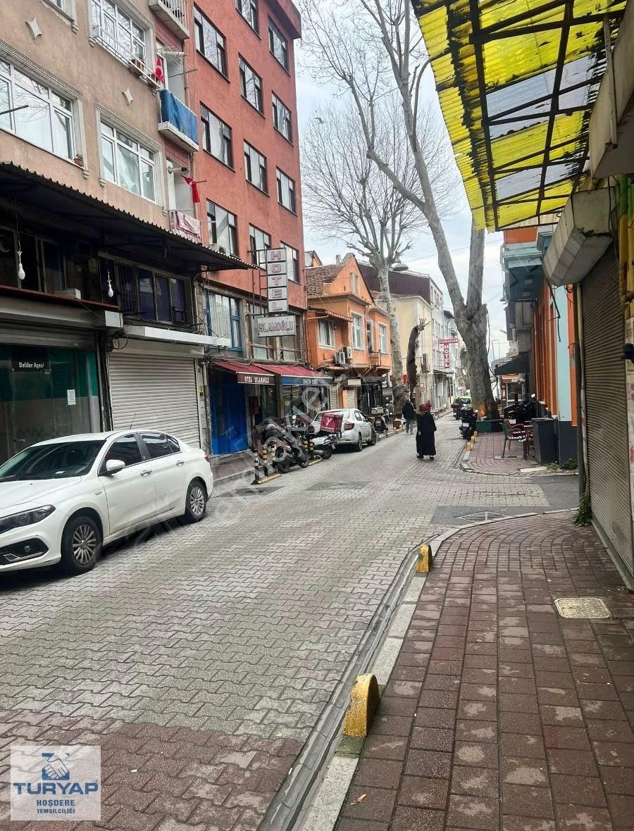 Balat Haliç'te Sahil Yolu Merkezi Konumda Satılık Dükkan - Görsel 13