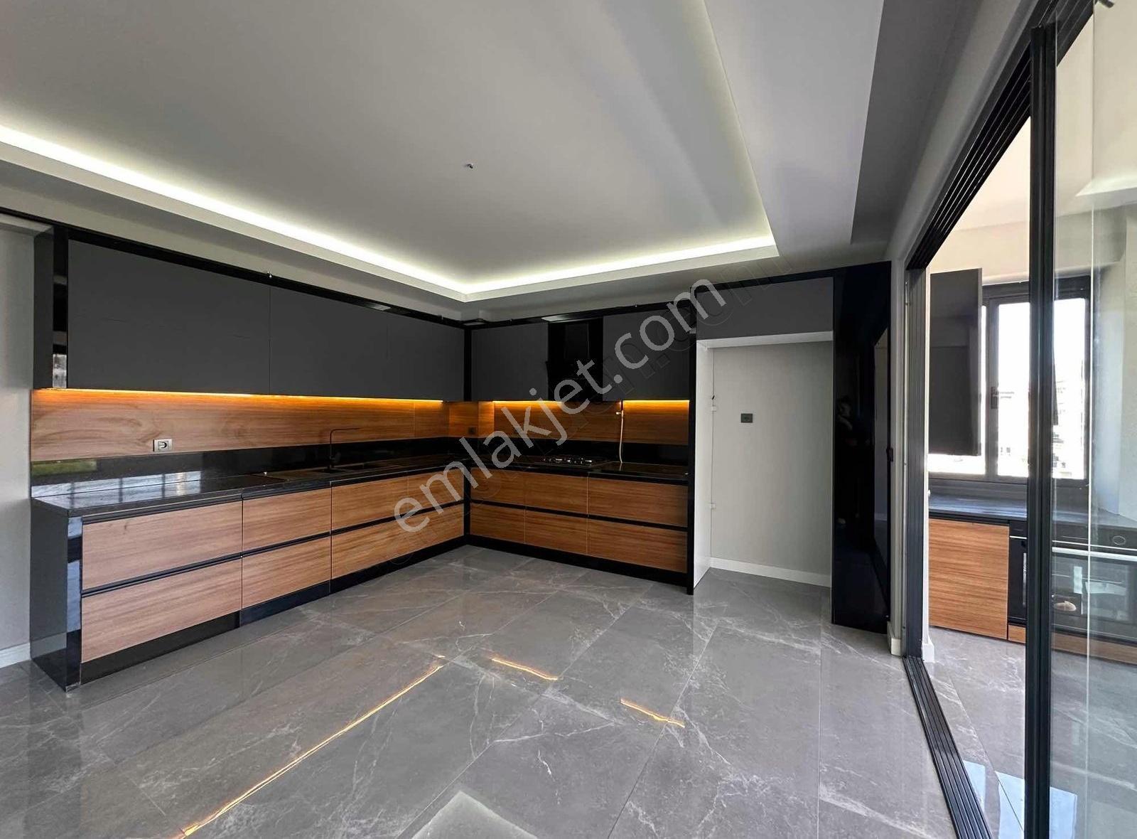 Capıtal Emlak'tan Havuzlu Sitede Ultra Lüx 3+1 Daire - Görsel 18