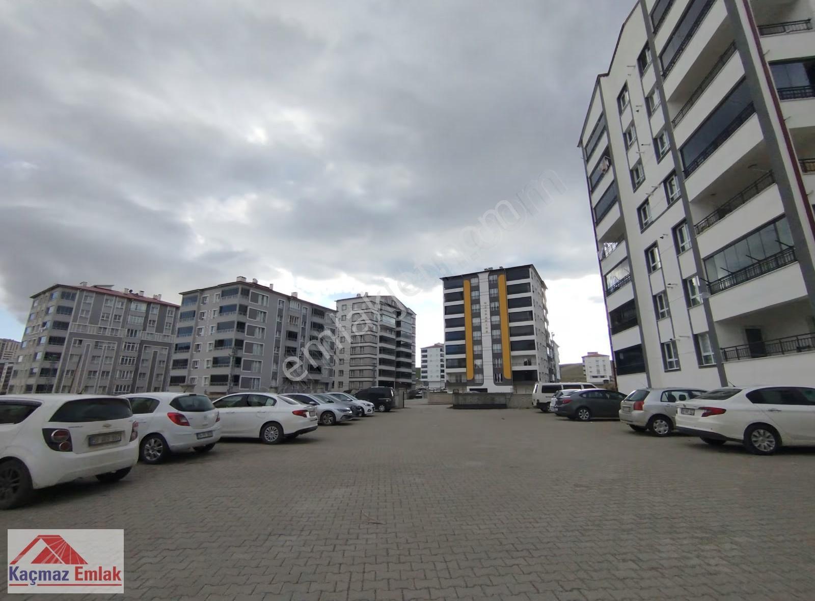 Kaçmaz Emlak Sivas Diriliş Tuzlugöl Satılık 3+1 Pazarın Yanı - Görsel 33