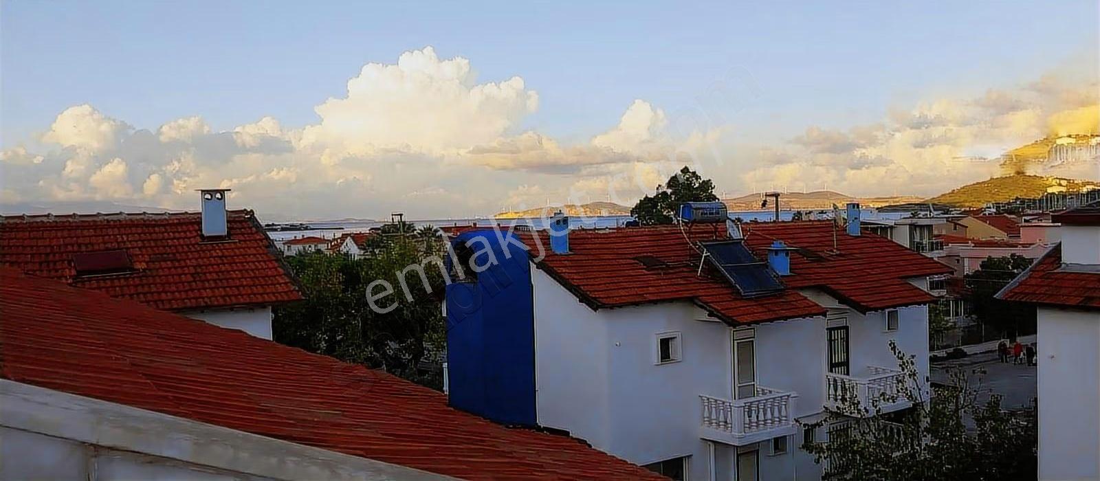 Yenifoça Merkezde Satılık Dubleks - Görsel 8