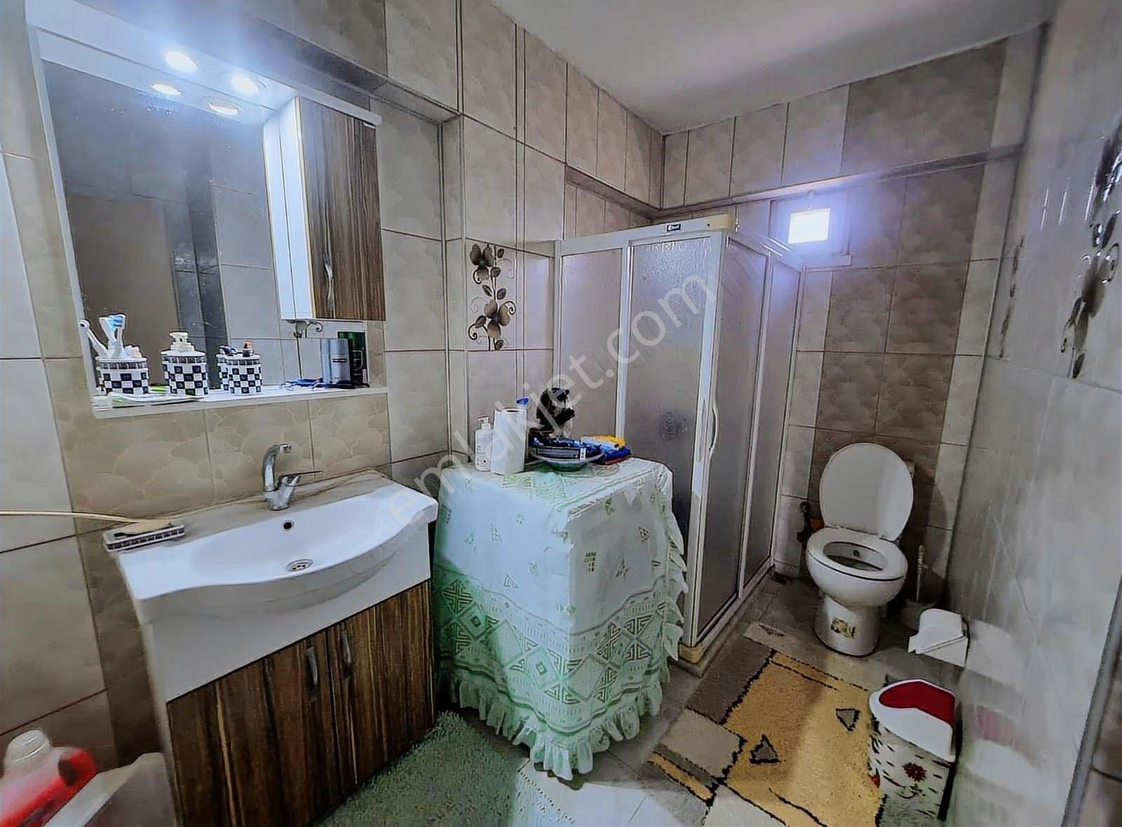 Yenifoça Merkezde Satılık Villa - Görsel 22