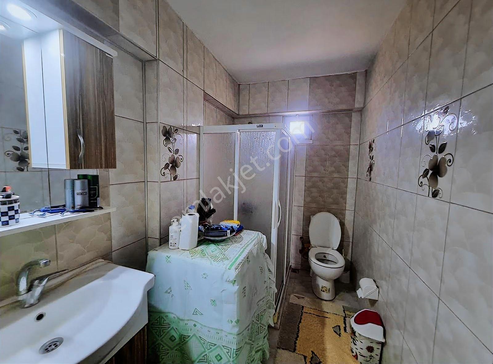 Yenifoça Merkezde Satılık Villa - Görsel 6