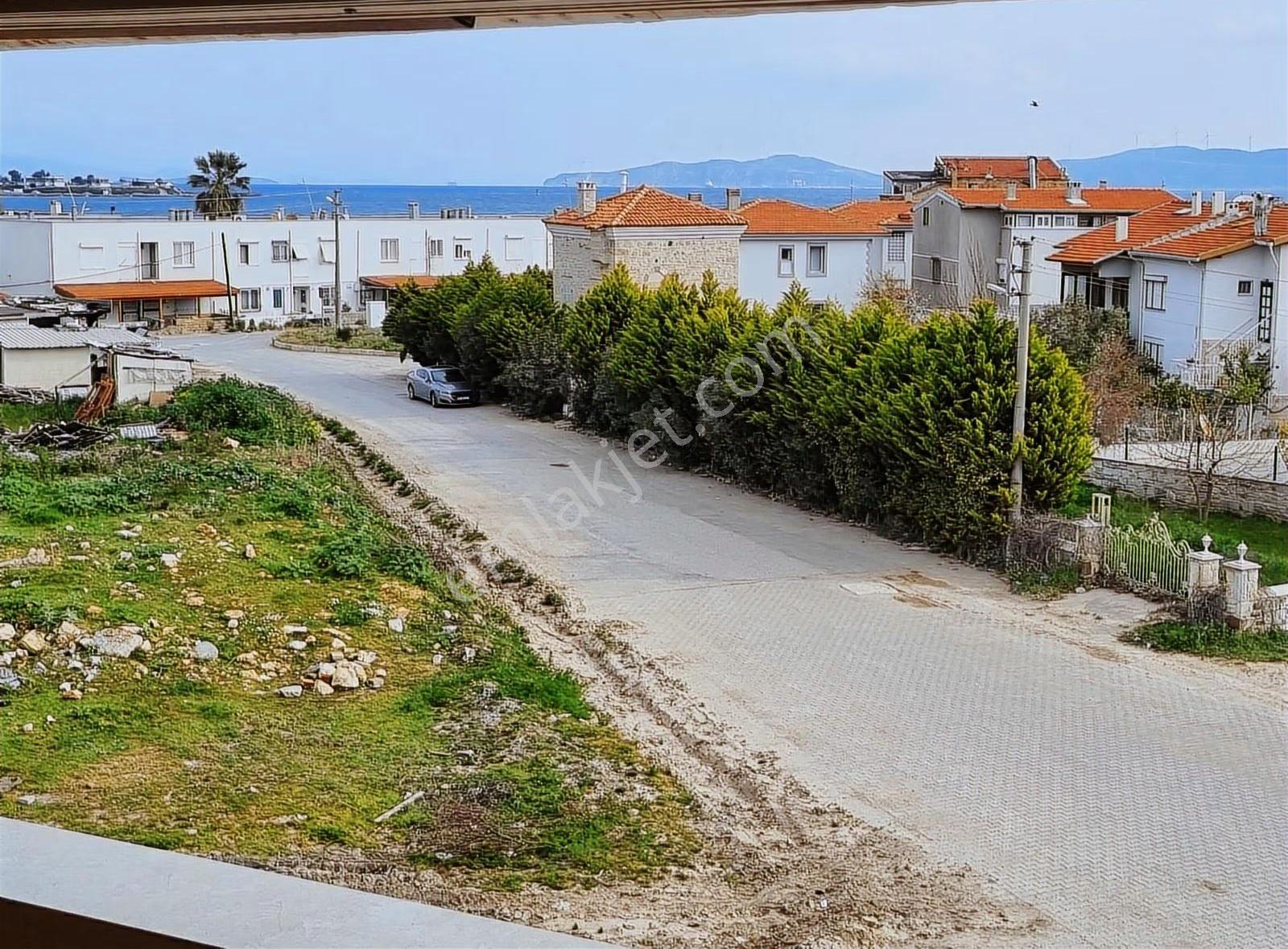 Yenifoça Merkezde Satılık Villa - Görsel 17
