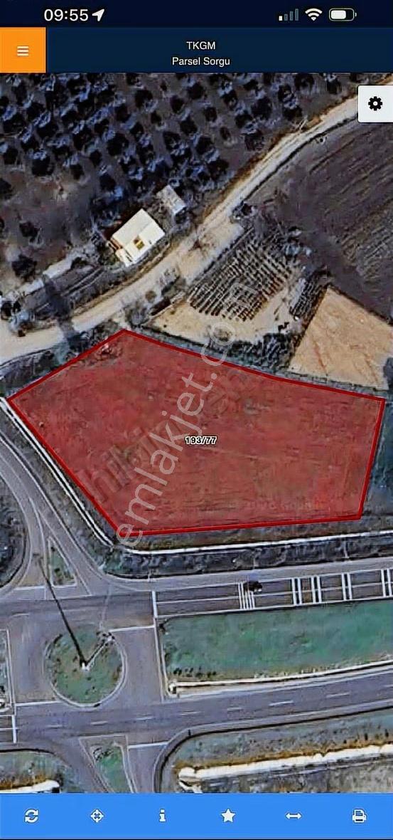 Foça Yoluna Cephe 3339 M2 - Görsel 3