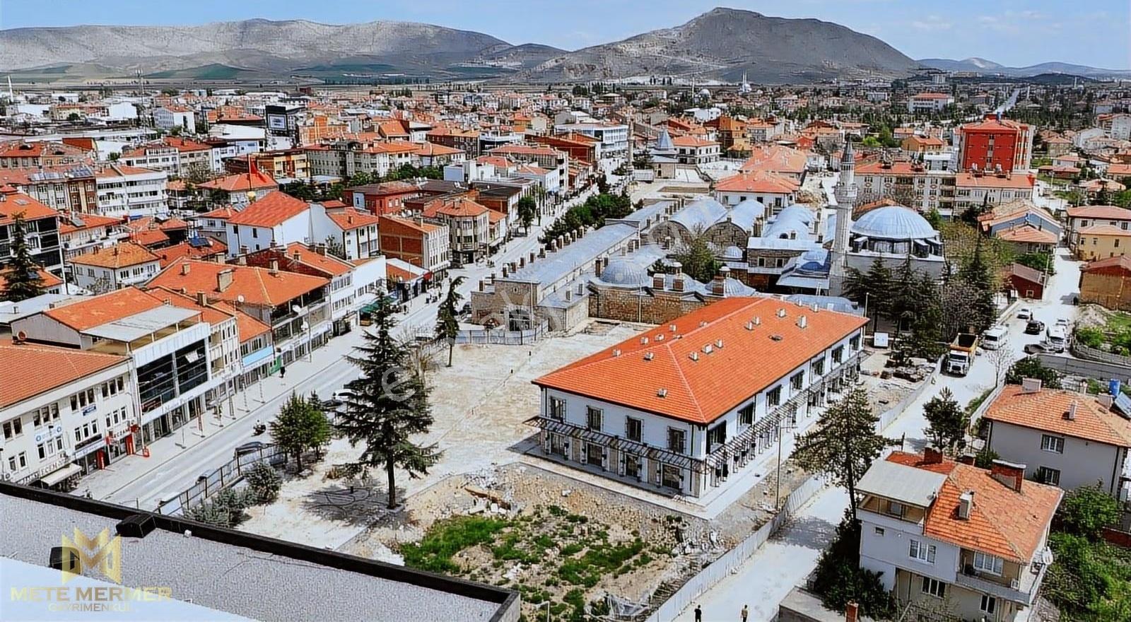 Yerleşime 500 Metre , Tek Tapulu Harika Arazi