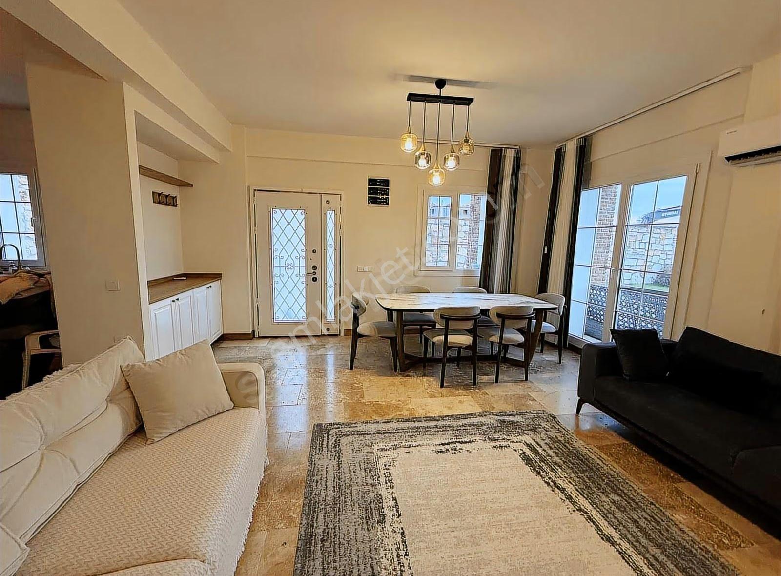 Foça | Hayat Sitesinde Takasa Açık,eşyalı , Manzaralı Lüks Villa - Görsel 2