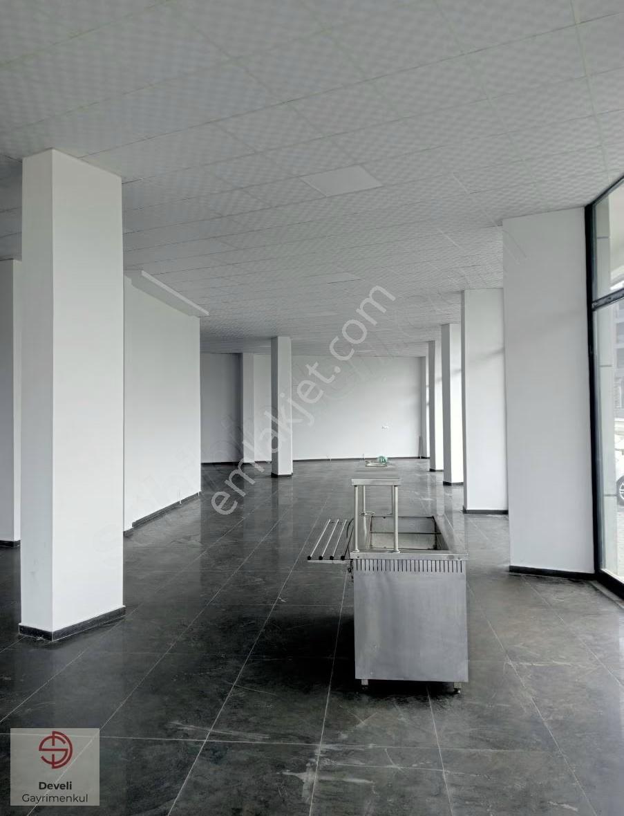Mükemmel Konumda Kiralık Dükkan - Görsel 7