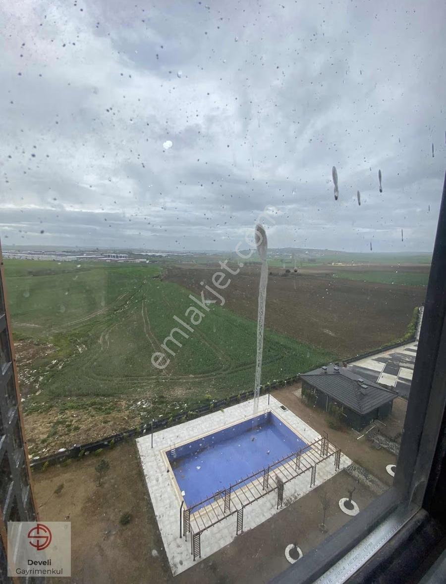 Uysal Glorıa'da Havuz Cephe Kiralık 1+1 Daire - Görsel 3