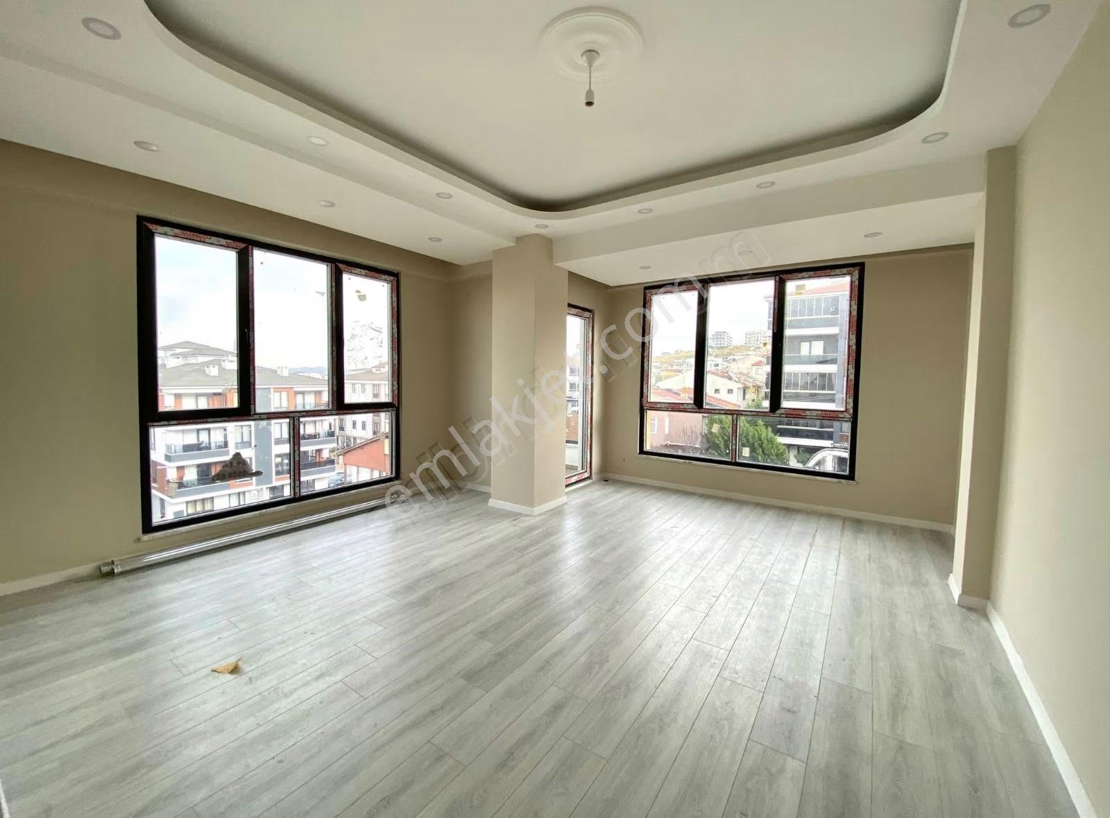 Yalova Çiftlikköy Bayraktepe Altı Deniz Gören Sıfır 3+1 Daire - Görsel 3