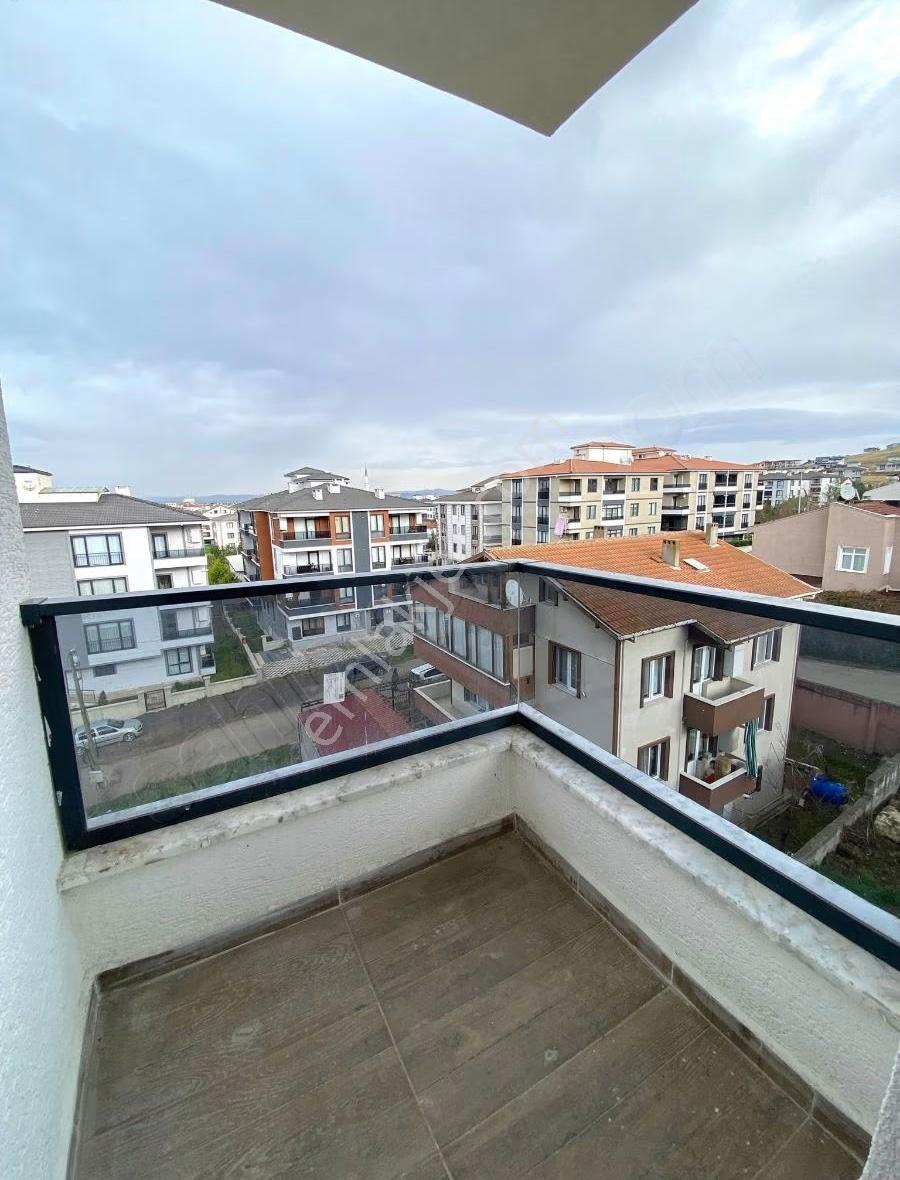 Yalova Çiftlikköy Bayraktepe Altı Deniz Gören Sıfır 3+1 Daire - Görsel 13