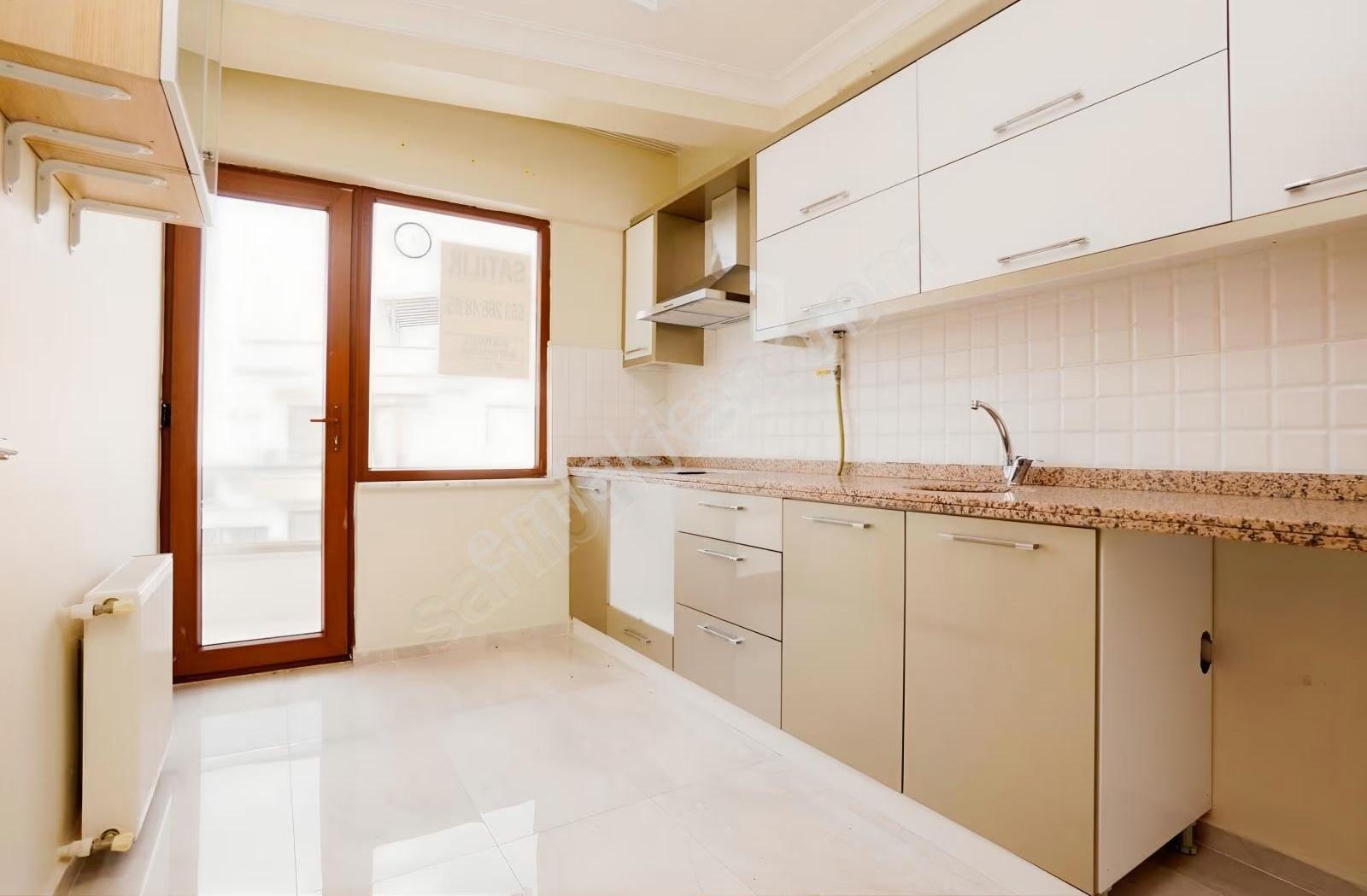 Yalova Çınarcık Harmanlarda Ebevyn Banyolu 160m2 3+1 - Görsel 10