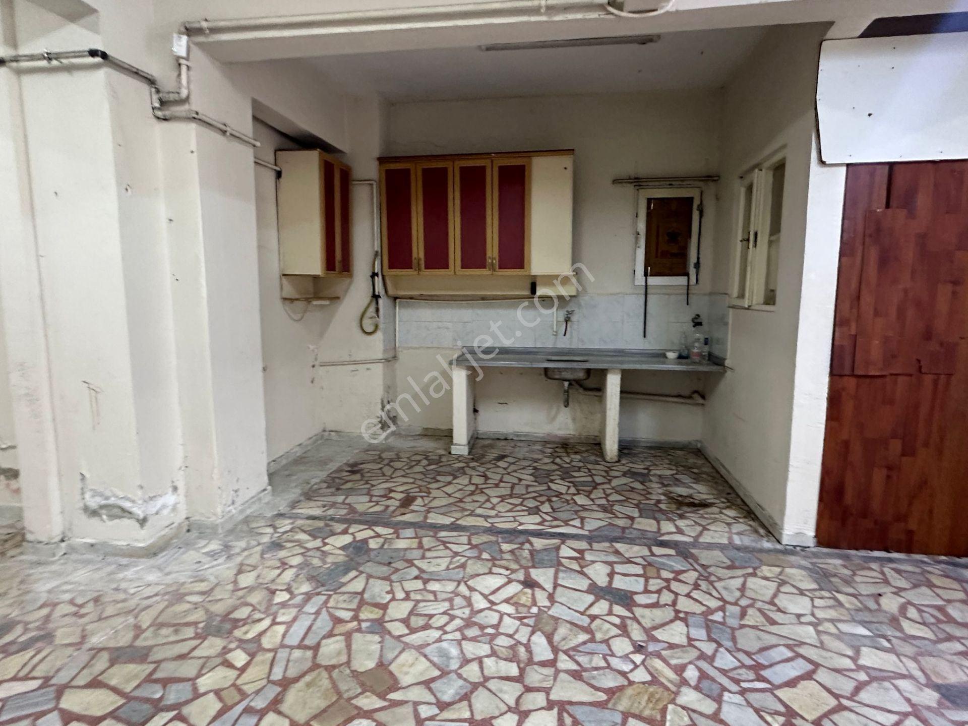 Bağcılar Güneşli'de Okul Karşısı Kiralık Dükkan 145m² - Görsel 30