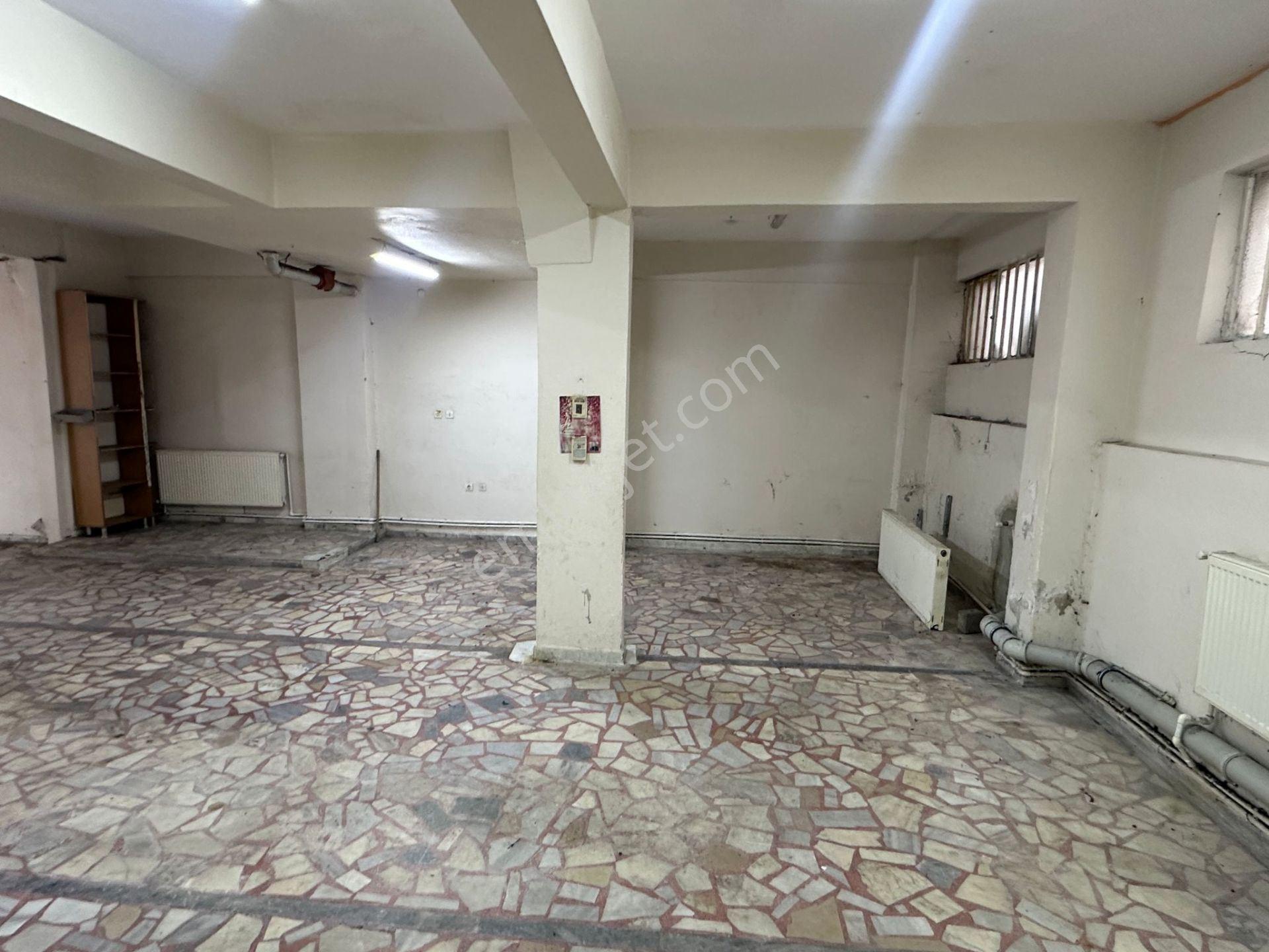 Bağcılar Güneşli'de Okul Karşısı Kiralık Dükkan 145m² - Görsel 35