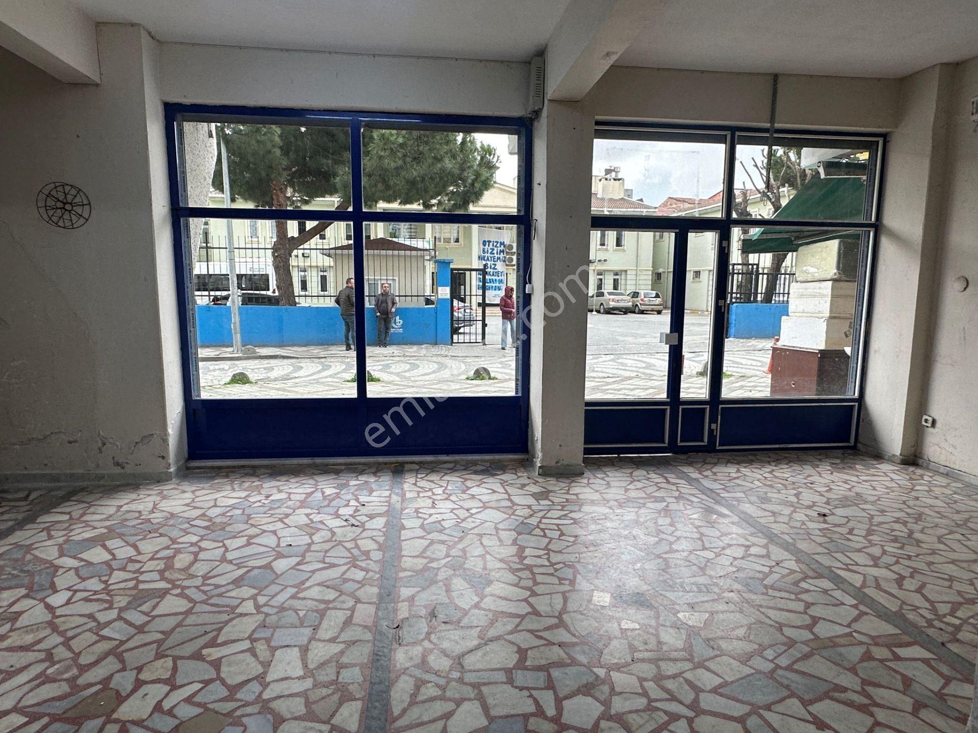Bağcılar Güneşli'de Okul Karşısı Kiralık Dükkan 145m² - Görsel 17