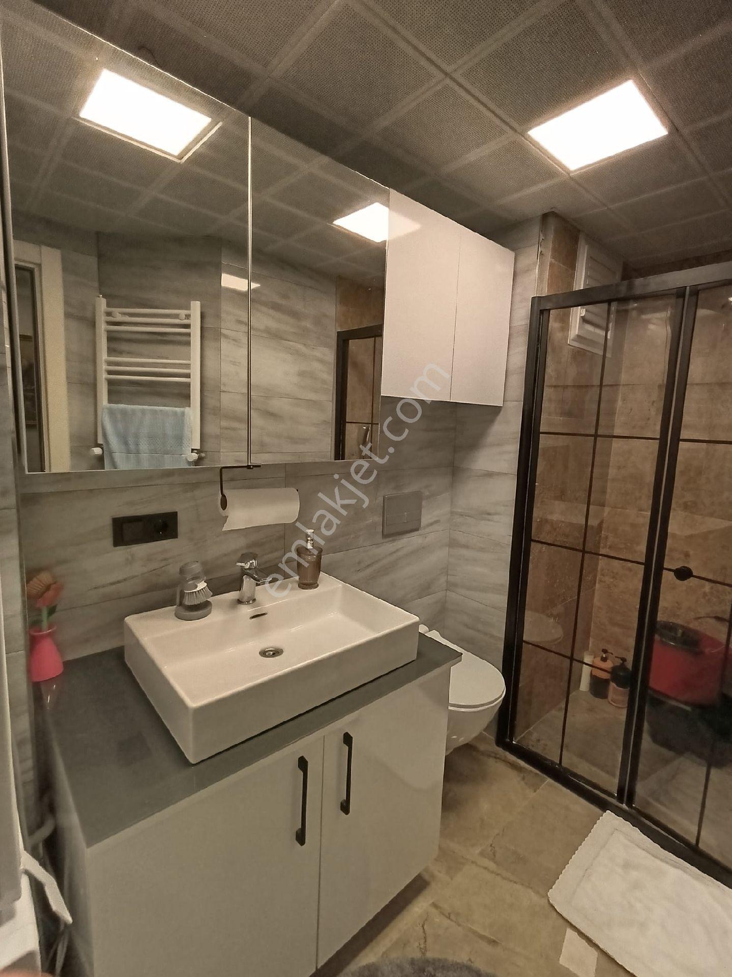 Küçükçekmece Yenimahalle Satılık Büyük Ön Cephe 6+2 Dubleks Daire - Görsel 27