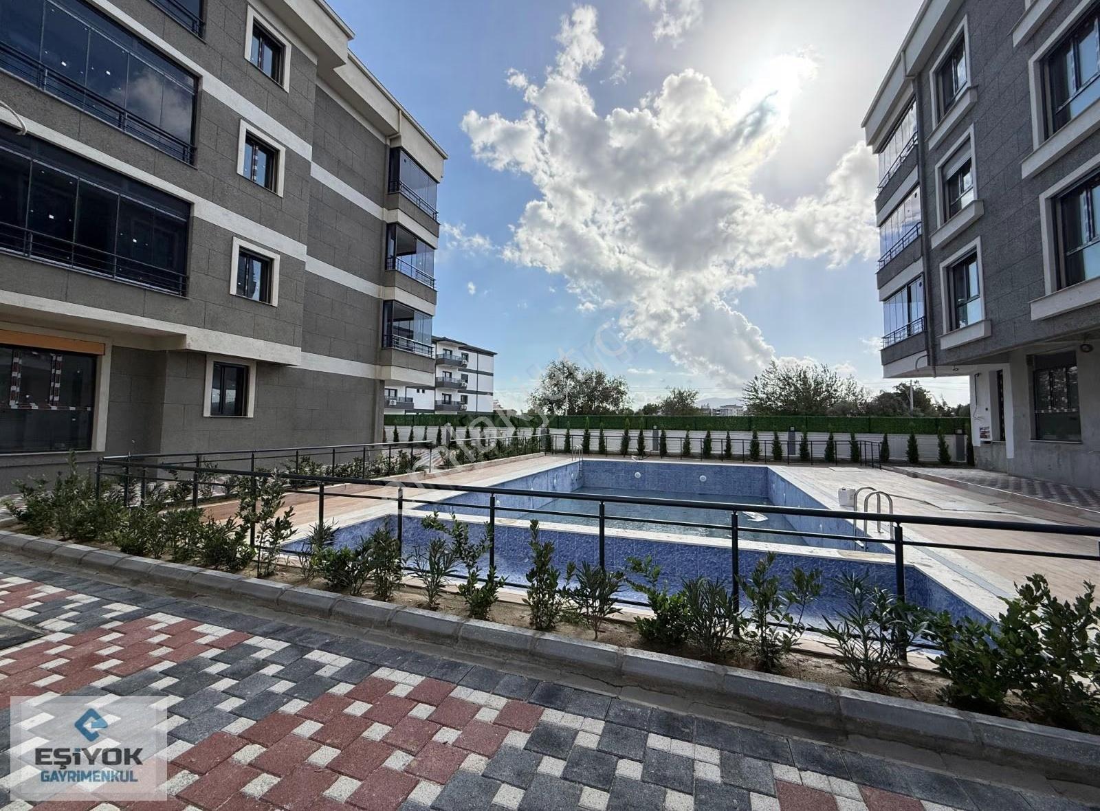 Torbalı'nın En Güzel Konumda Satılık Site İçerisinde Güvenlikli - Görsel 10