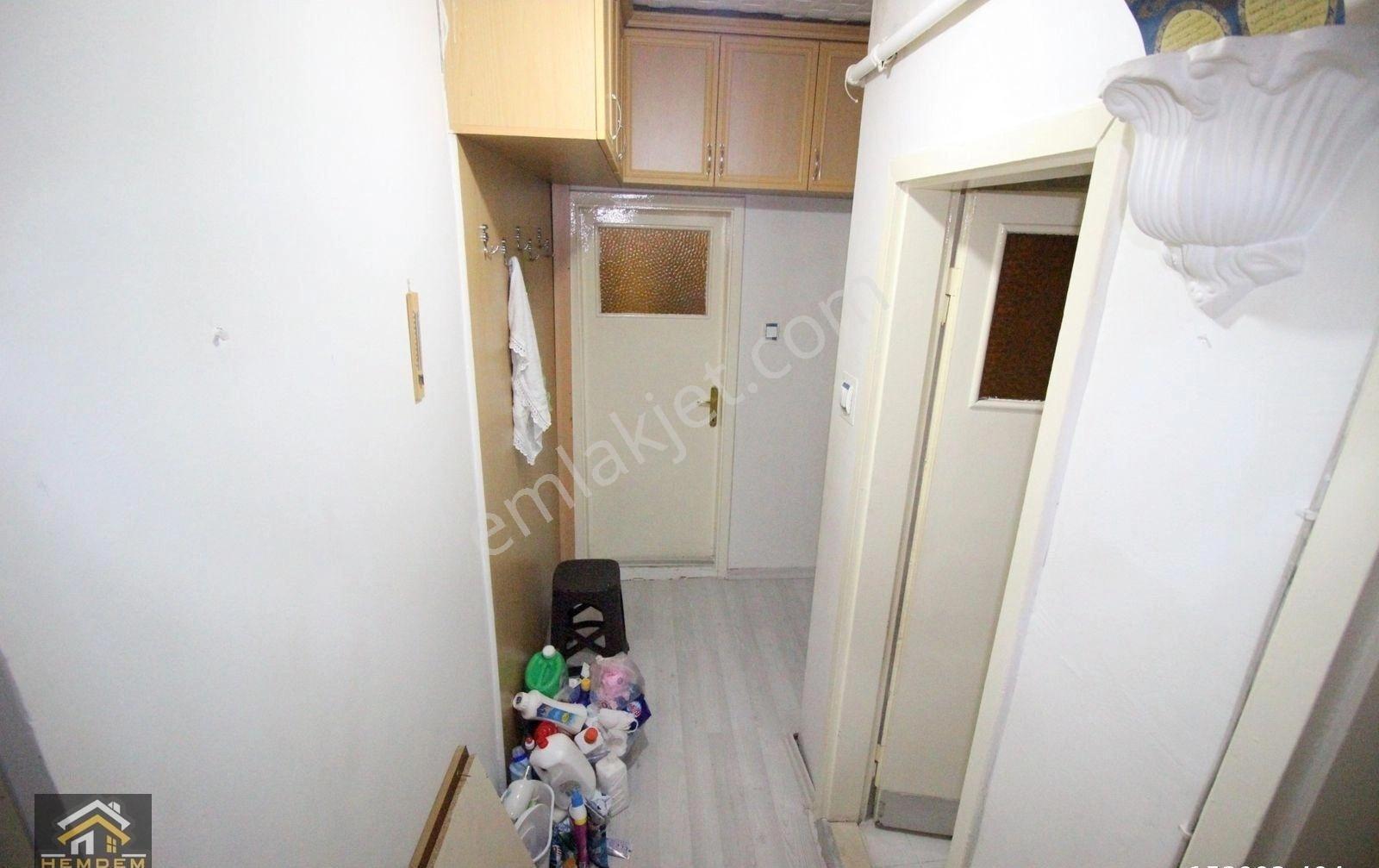 Hemdem Gayrimenkul'den Kazımkarabekir'de Çarşı İçi Merkezi Lokasyonda 3+1 Satılık Daire - Görsel 3