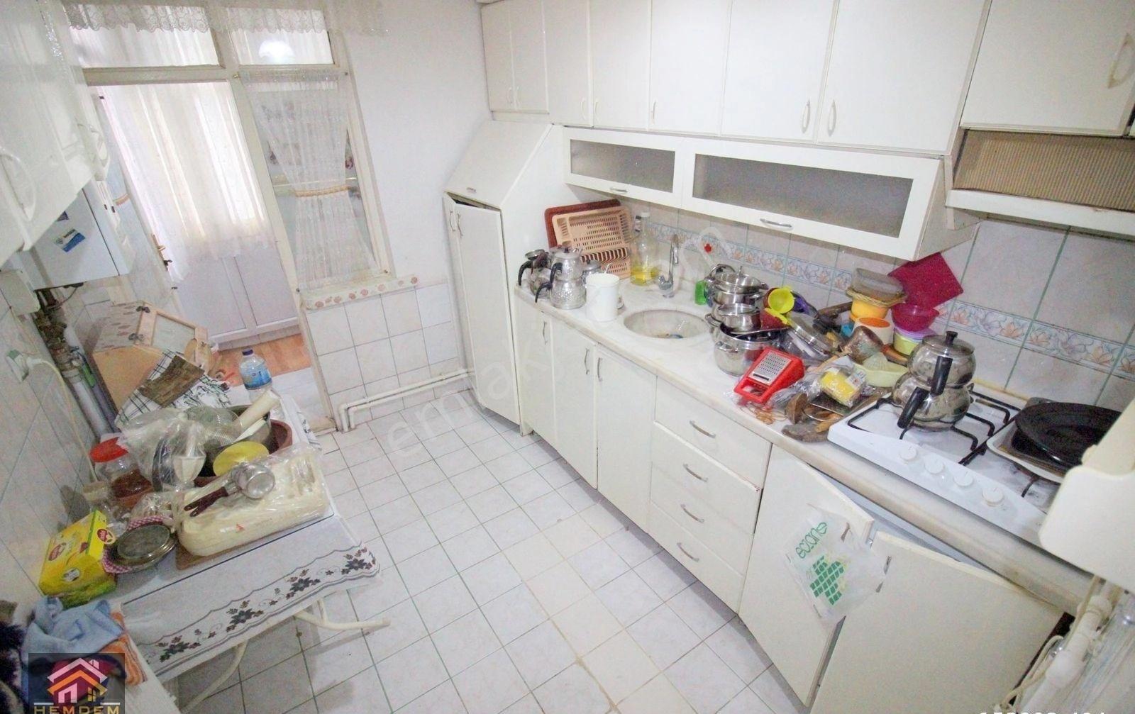 Hemdem Gayrimenkul'den Kazımkarabekir'de Çarşı İçi Merkezi Lokasyonda 3+1 Satılık Daire - Görsel 14
