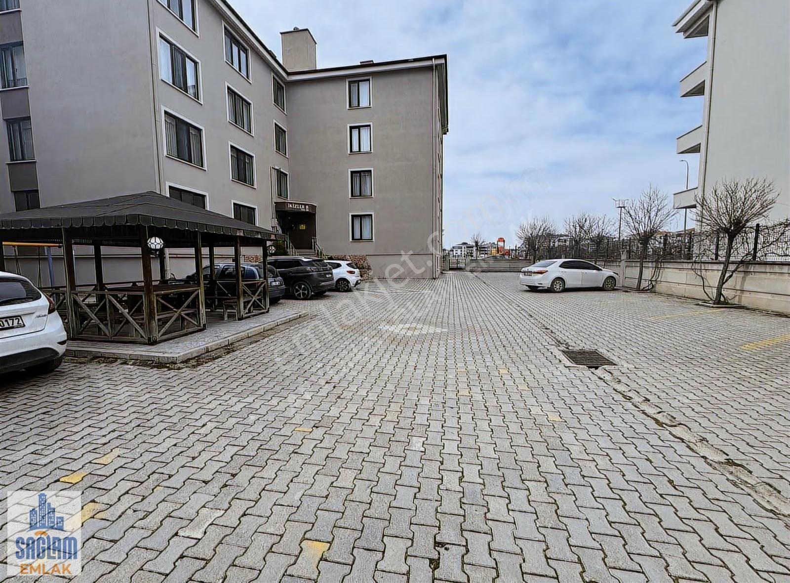 Sağlam Emlaktan Selçukluda Site İçinde Satılık Fırsat 2+1 Daire - Görsel 7