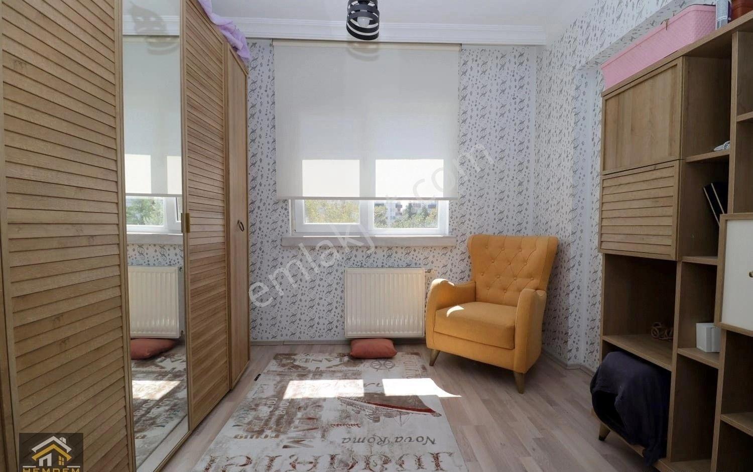 Hemdem Gayrimenkul'den Oğuzlar'da Site İçi Asansörlü Arakat Çift Balkonlu Yapılı 3+1 Satılık Daire - Görsel 7