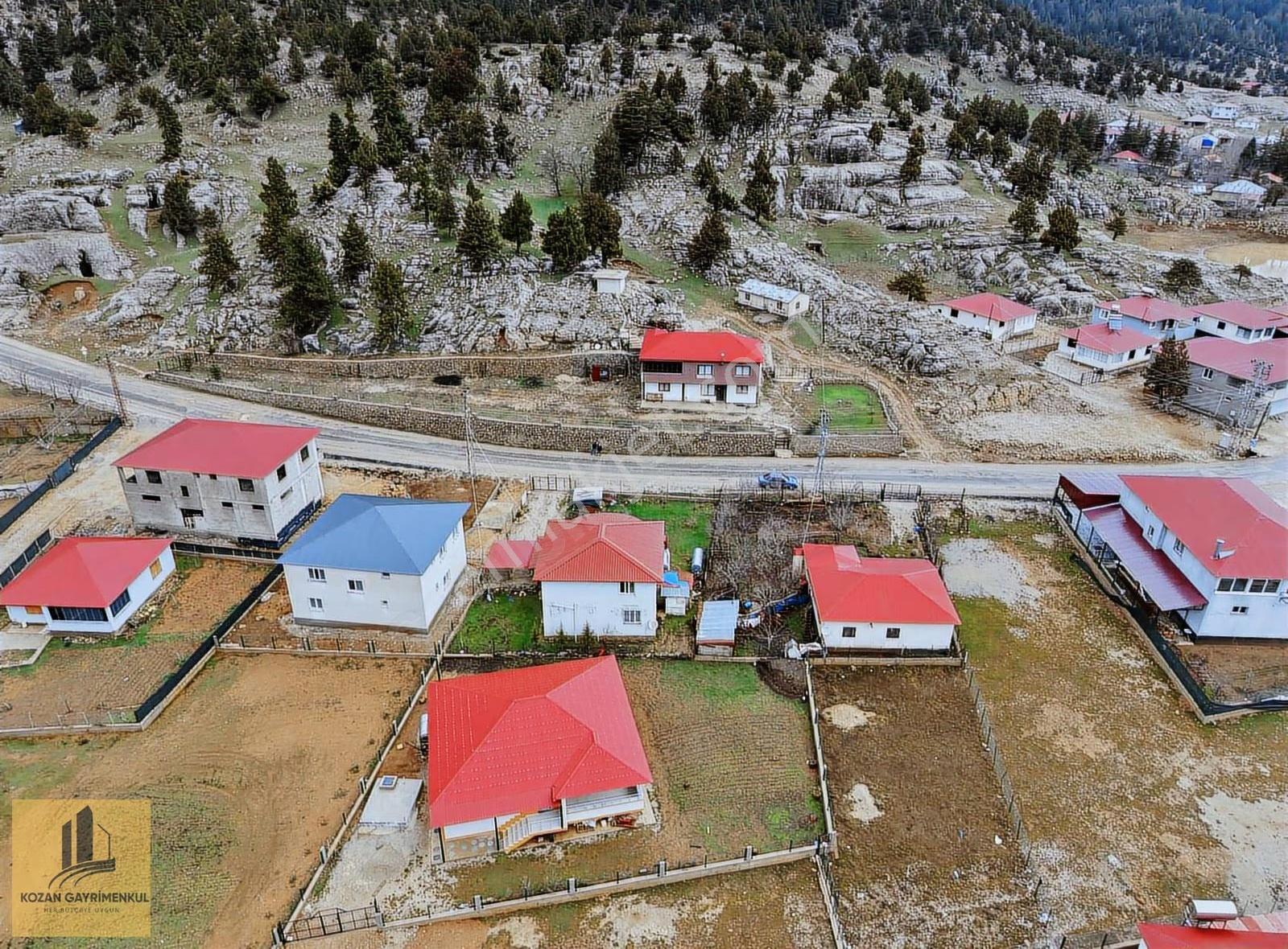 Kozan Gayrimenkulden Göller Merkezde 550 Mt2 Arsa İçinde Dubleks - Görsel 3