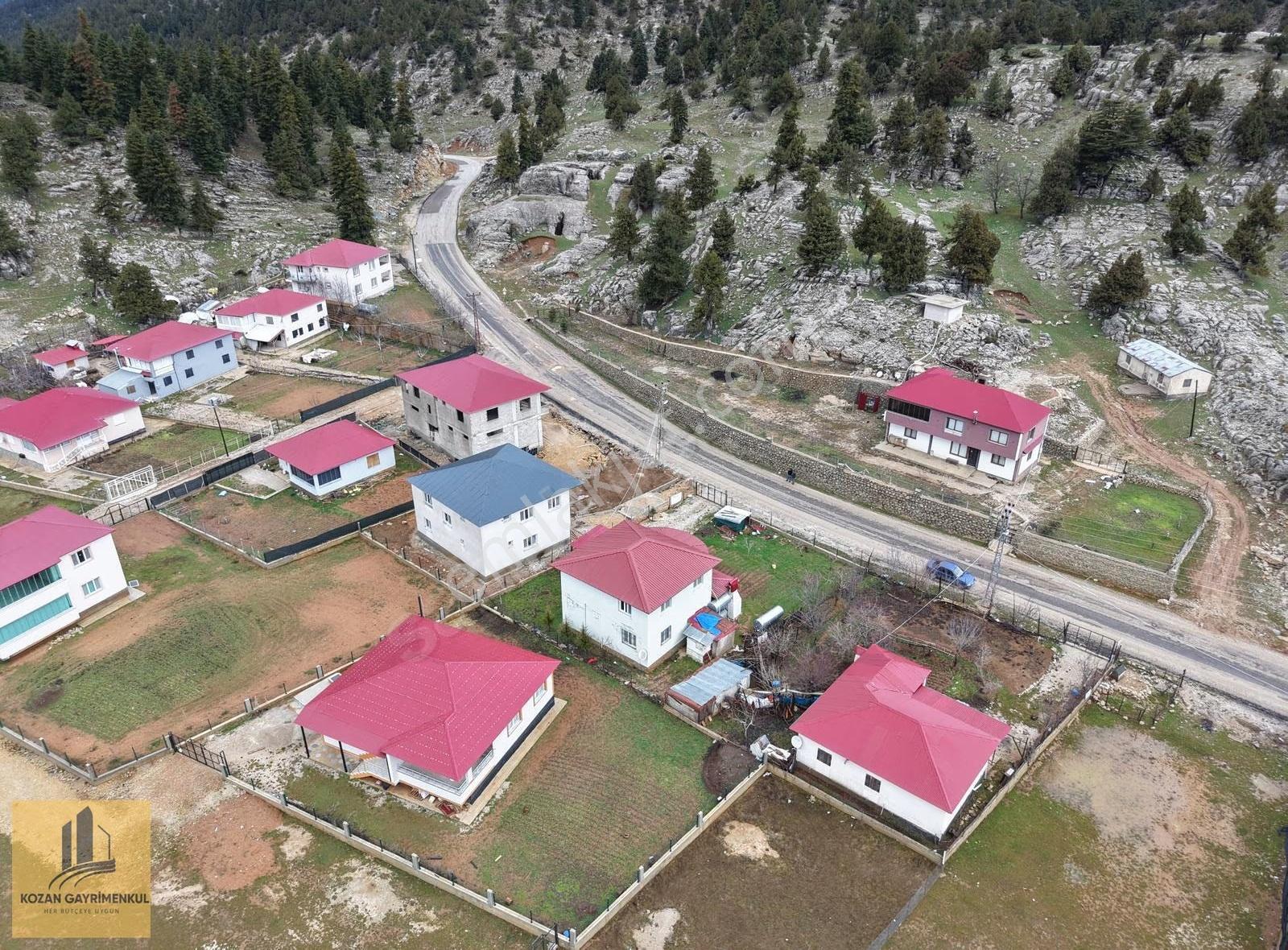 Kozan Gayrimenkulden Göller Merkezde 550 Mt2 Arsa İçinde Dubleks - Görsel 13