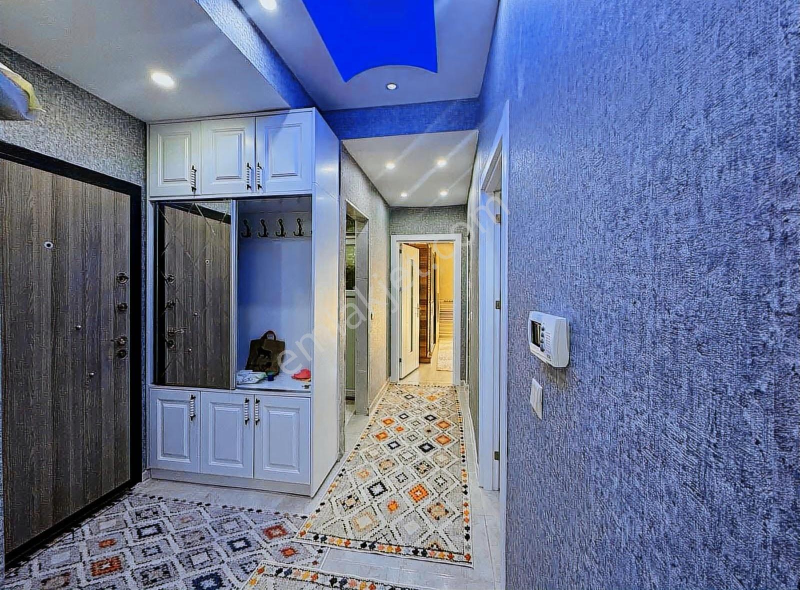Full Eşyalı Kiracılı Süper Teraslı 2+1 Ara Kat Daire - Görsel 7