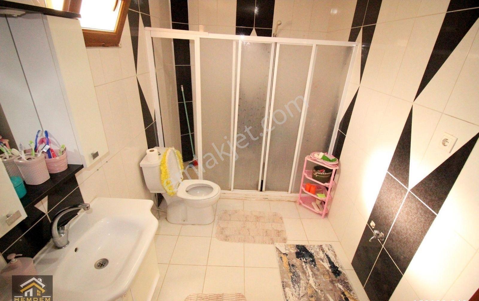 Hemdem Gayrimenkul'den Alsancak'ta Bağlıcaya Sınır 3+1 Satılık Villa - Görsel 28