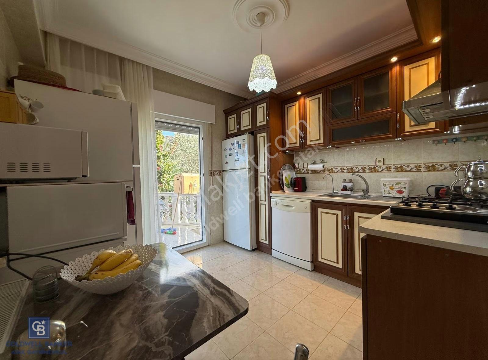 Çeşmealtı Mavi Plajada Eşyalı 4+1 Kiralık Villa - Görsel 4