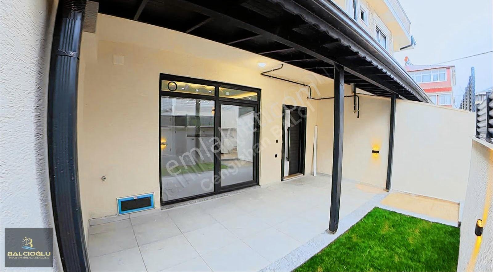 Balcıoğlundan Yalıda Uygun Fiyatlı Lüx Fırsat 4+1 Triplex Villa - Görsel 27