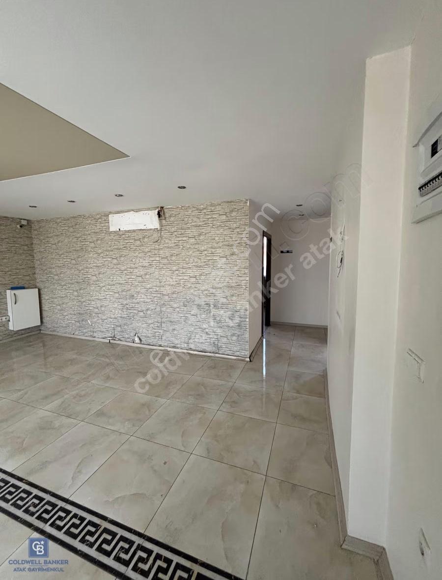 Narlıdere Merkez De Geniş Kiralık Dükkan - Görsel 20