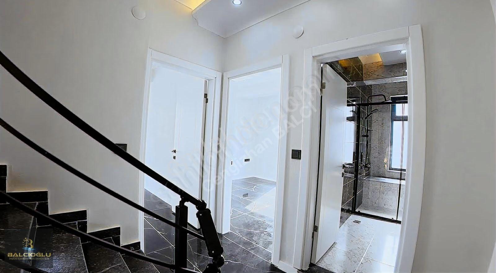 Balcıoğlundan Satılk Denize 80m Havuzlu Bahçli Lüx Triplex Villa - Görsel 32