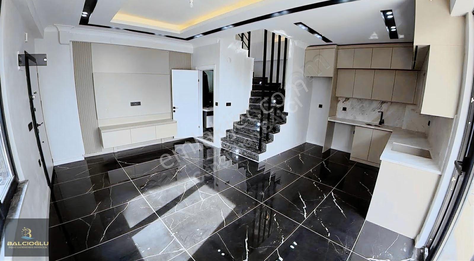 Balcıoğlundan Satılk Denize 80m Havuzlu Bahçli Lüx Triplex Villa - Görsel 7
