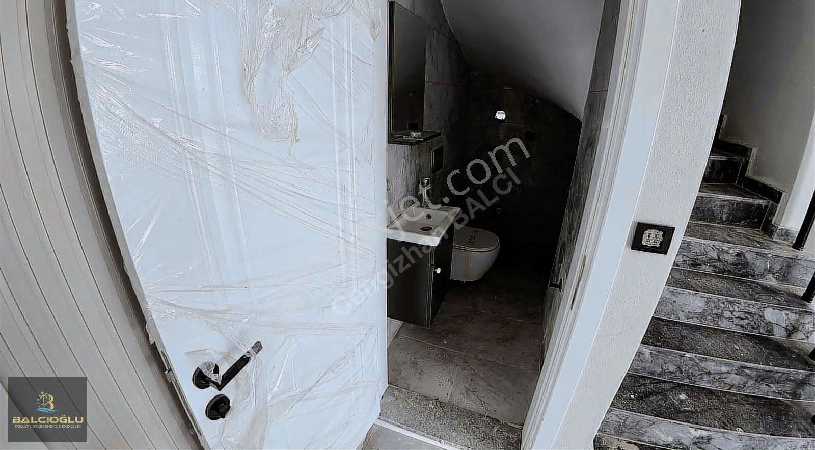 Balcıoğlundan Kocaali Yalıda Denize 50 M Havuzlu Triplex Villa - Görsel 23