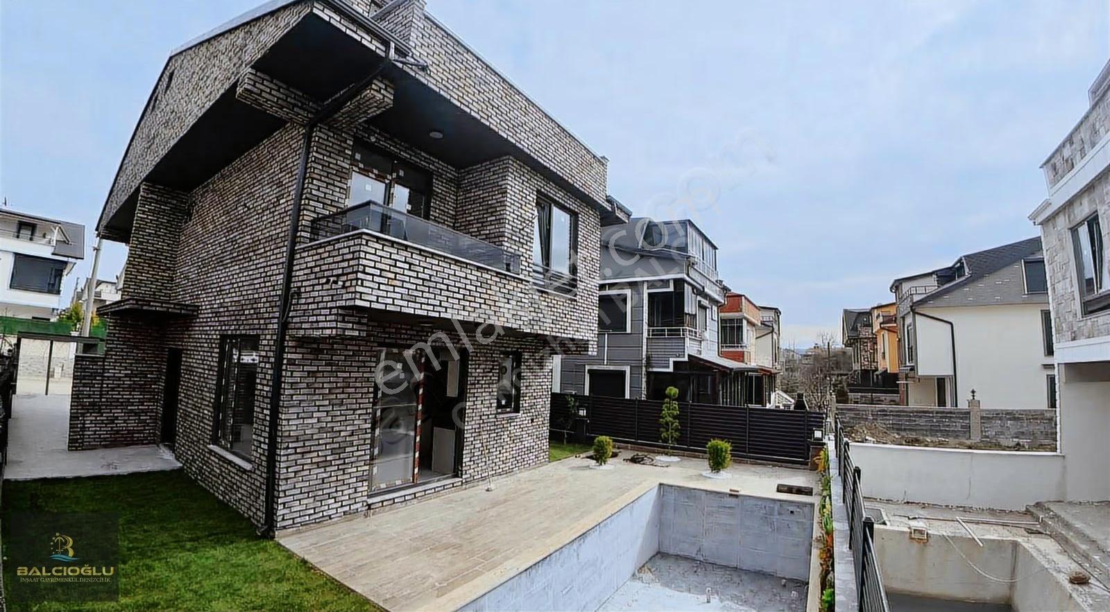 Balcıoğlundan Kocaali Yalıda Denize 50 M Havuzlu Triplex Villa - Görsel 34