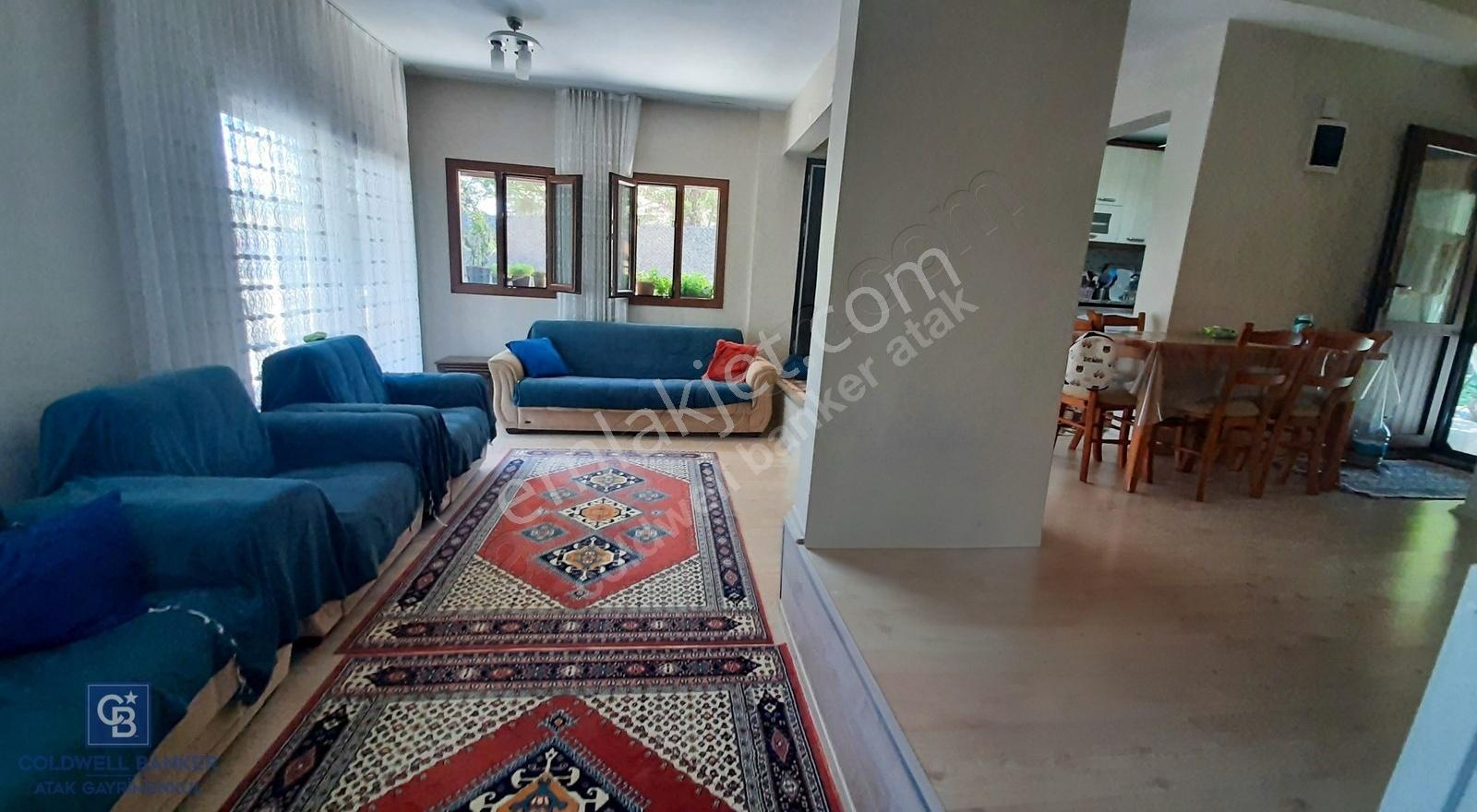 Fiyat Düştü ... Çeşmealtında Satılık 5+1 Villa - Görsel 26